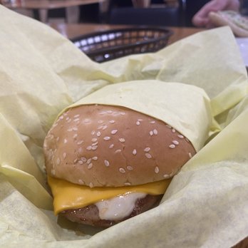 Tom's - Plain Cheeseburger - Burgers Near Me - Lompoc, California