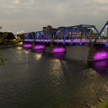 Courtyard by Marriott Grand Rapids Downtown - Bridge outside hotel. - Hotels Near Me - Grand Rapids, Michigan