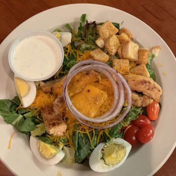 Mutt & Jeff's - Big chicken salad - Desserts Near Me - Vidor, Texas
