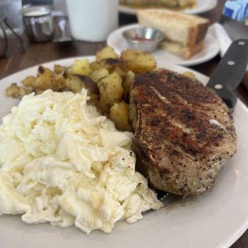 Matt's Big Breakfast - Breakfast & Brunch Near Me - Phoenix, Arizona Matt's Big Breakfast - Breakfast & Brunch Near Me - Phoenix, Arizona