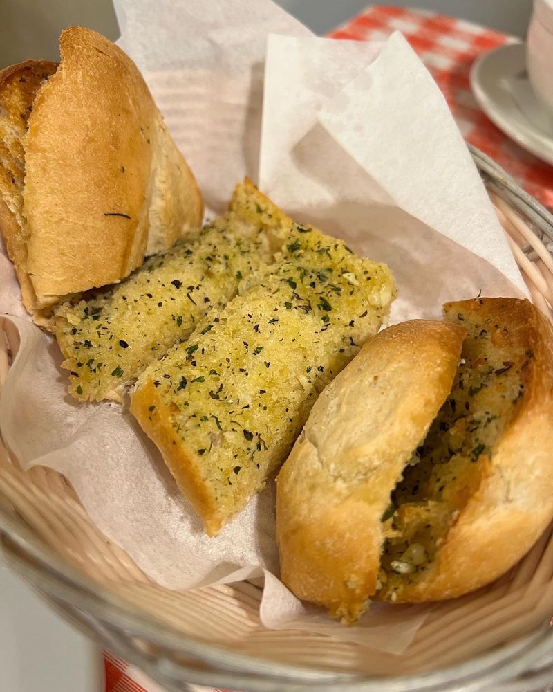 Lola & Giuseppe's Trattoria