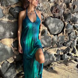 Karina's Boutique - Beautiful silk dress ‍