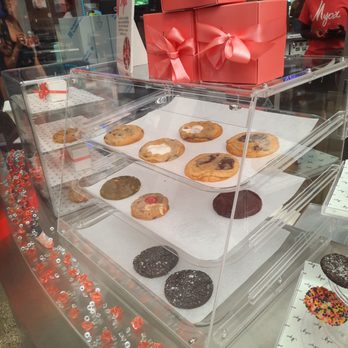 Myoa Cookies - Display cookies - Bakeries Near Me - Houston, Texas