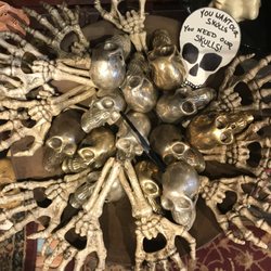 Jewels - Skull rings and skull jewelry French Quarter New Orleans