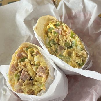 Pipes Cafe - burrito - American Near Me - Cardiff, California