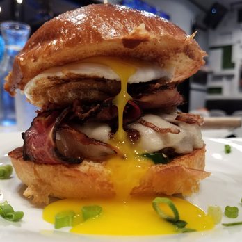 310 Eatery - The most satisfying sight in the 405 Traffic Jam. - Burgers Near Me - Albany, California 310 Eatery - The most satisfying sight in the 405 Traffic Jam. - Burgers Near Me - Albany, California