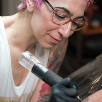Raven's Nest Tattoo - Andreanna I IG: @andreanna_i - Tattoo Near Me Raven's Nest Tattoo - Andreanna I IG: @andreanna_i - Tattoo Near Me