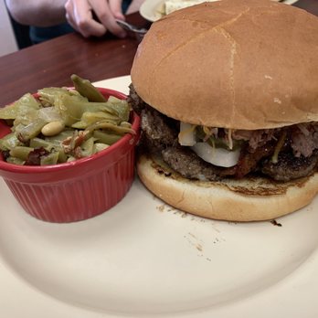 Chopped And Sliced BBQ - Brisket sandwich - Barbeque Near Me - Lubbock, Texas