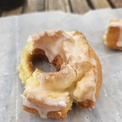 Dockside Donuts - Glazed