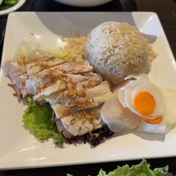 Pho Element - 09 - Hainanese Chicken with Rice (Boneless) - - Cm G Hi Nam - Vietnamese Near Me - San Mateo, California