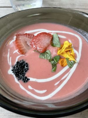 Trogo Kitchen and Market by null