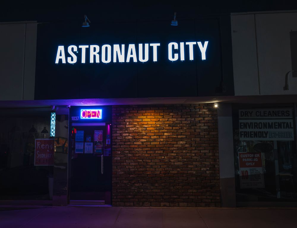 Astronaut City