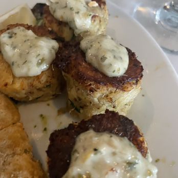 Marker 32 - Seared Blue Crab Cakes - Seafood Near Me - Jacksonville, Florida Marker 32 - Seared Blue Crab Cakes - Seafood Near Me - Jacksonville, Florida