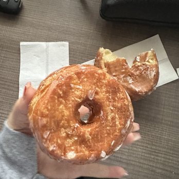 Ferrell's Donut House - Croissonut - Donuts Near Me - Santa Cruz, California