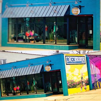 Crescent Moon - Shoe Stores Near Me - South Haven, Michigan
