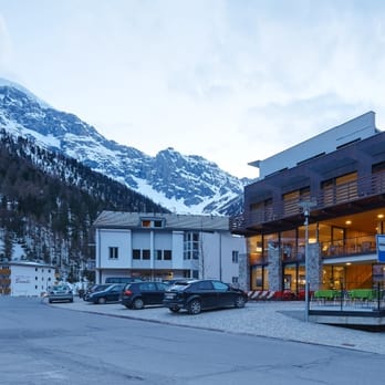 Hotel Nives - Hotels Near Me - Solda, BZ Hotel Nives - Hotels Near Me - Solda, BZ