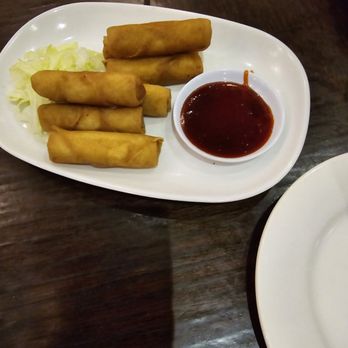 Nyonya - Veggie spring rolls - Malaysian Near Me - New York, New York