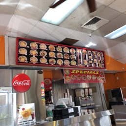 ALANBERTOS - Updated May 2025 - 60 Photos & 122 Reviews - 477 S E St ...