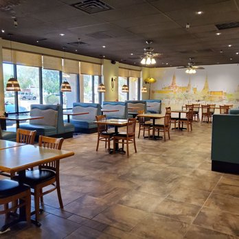 Cafe de Bangkok - Thai Near Me - Gilbert, Arizona