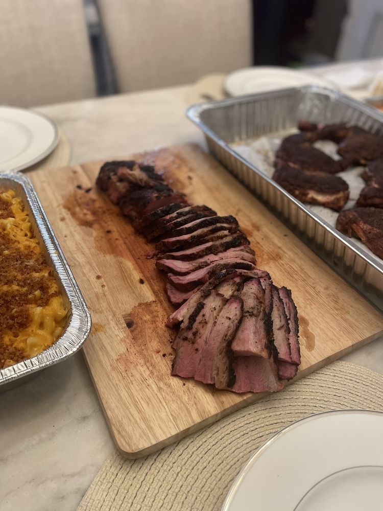 Barbell Barbecue Logo