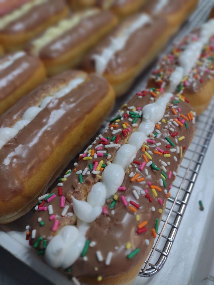 MAGA DONUTS 97 Photos 1512 N Broad St, Tazewell, Tennessee Donuts