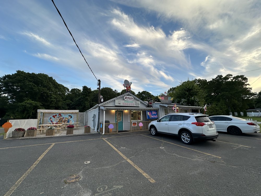 HOLLYWOOD SWEETS Updated September 2024 13 Reviews 1848 Middle