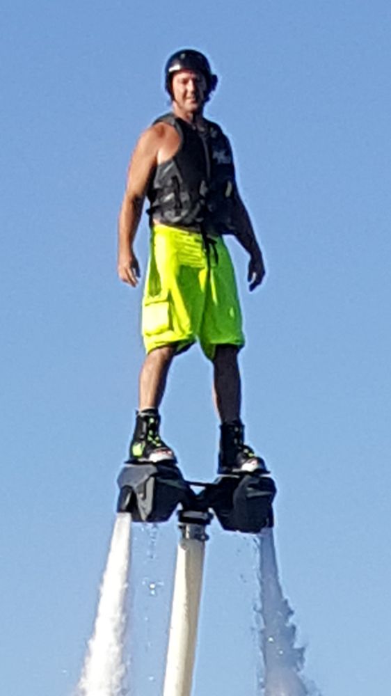 Social spots from Extreme Hydro Flight