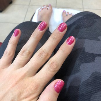 Gnails Beauty & Spa - Shellac mani and pedi - Nail Salons Near Me - Seattle, Washington