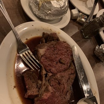 Baratta's - Prime Rib and Baked Potato - Italian Near Me - Des Moines, Iowa