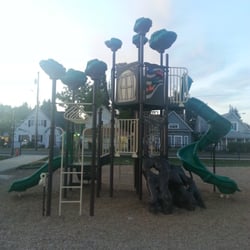 Art Pocklington Central Play Park