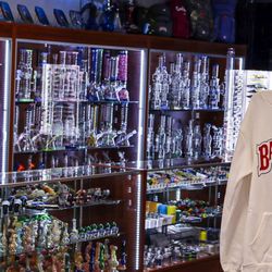 Luxury Life Smoke Shop