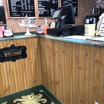 Cup O’ Joe Coffee House - The counter - Coffee & Tea Near Me - Twin Lakes, Wisconsin Cup O’ Joe Coffee House - The counter - Coffee & Tea Near Me - Twin Lakes, Wisconsin