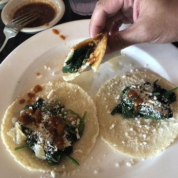 El Mesón - Taquitos de Espinacas - Mexican Near Me - Austin, Texas