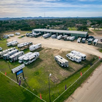 Class A RV Repairs - Class A RV Repairs - RV Dealers Near Me - Pipe Creek, Texas