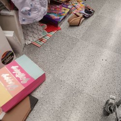 Ross Dress for Less - Merchandise threw all over the floor