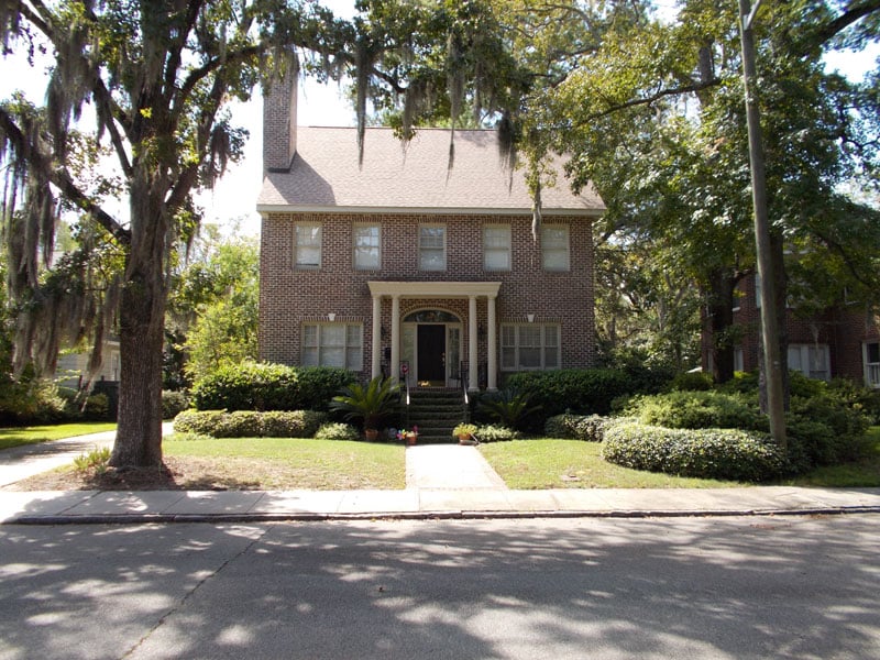 Slide of Roof Hunters