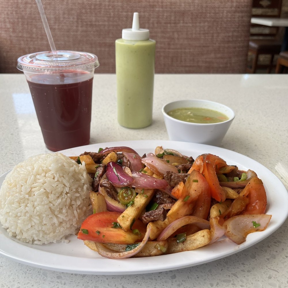 Inka Wasi - Lomo Saltado and Chicha Morada for the drink ...yummy!!! - Peruvian Near Me - Rolling Hills Estates, California