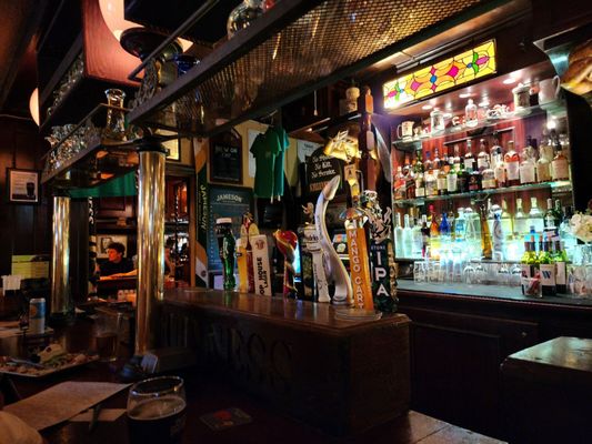 Fiddlers Green Irish Pub & Eatery by null