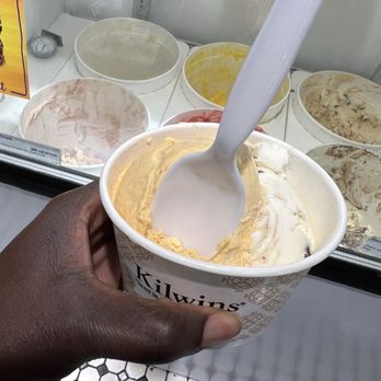 Kilwins Ice Cream - Chocolate - Fudge - Pumpkin pie ice cream and maybe a chocolate turtle ice cream - Desserts Near Me - Alexandria, Virginia