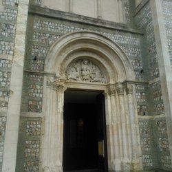 Eglise St. Denise - Eingangs Portal.