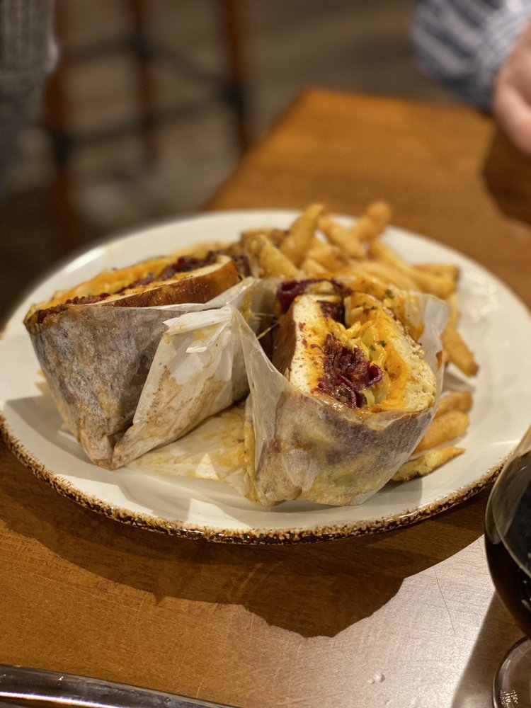 SOUTH COUNTY BREWERY 83 Photos & 78 Reviews 170 Crossway Dr, York