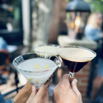 Lindey's - Martinis - New American Near Me - Columbus, Ohio