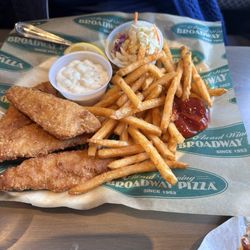 Broadway Bar & Pizza - Fish and Chips
