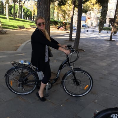 Barcelona eBikes Tour by null