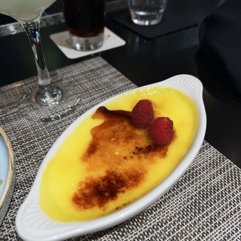 The Dotted Line - Creme Brulee - Breakfast & Brunch Near Me - Honolulu, Hawaii