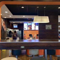 McDonald's - Dining room