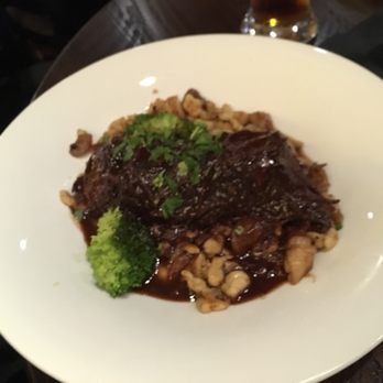 The Hound's Tale - Short ribs - New American Near Me - Williamsburg, Virginia