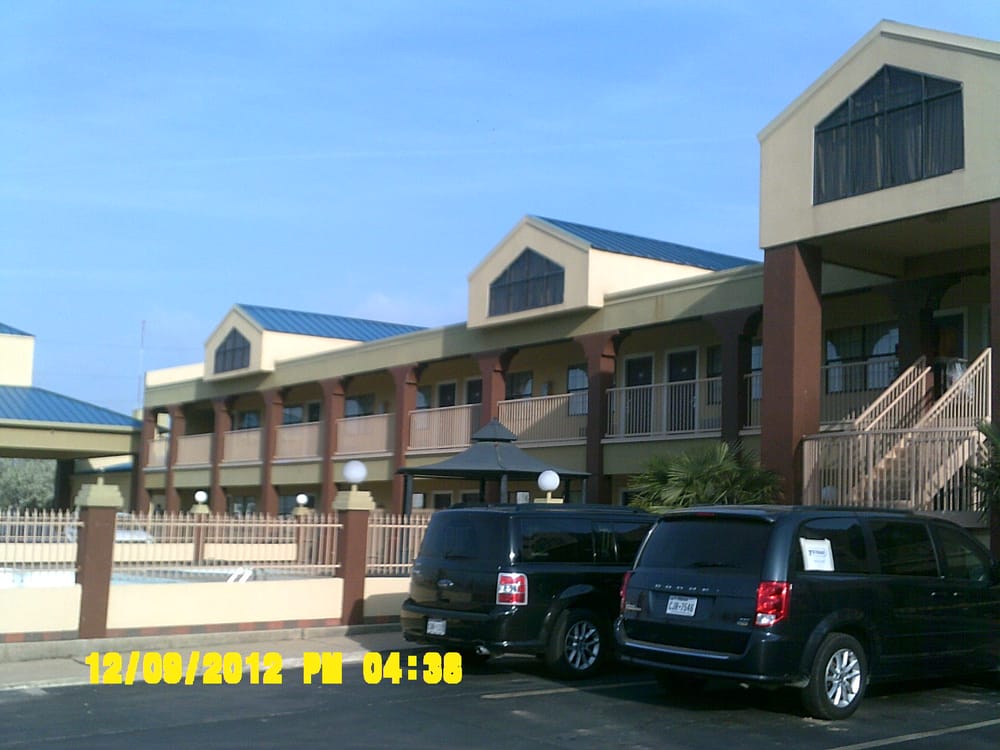 Slide of Allied Roofing