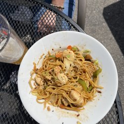Tavern On The Hill 305 - Tavern Noodle Bowl in a ginger soy glaze. Wow, this is addictive.
