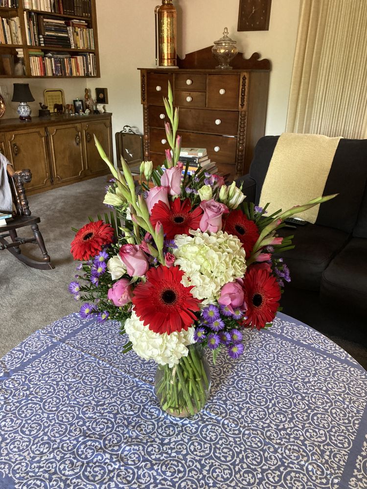 KAREN’S HOUSE OF FLOWERS & CUSTOM CREATIONS Updated June 2024 12